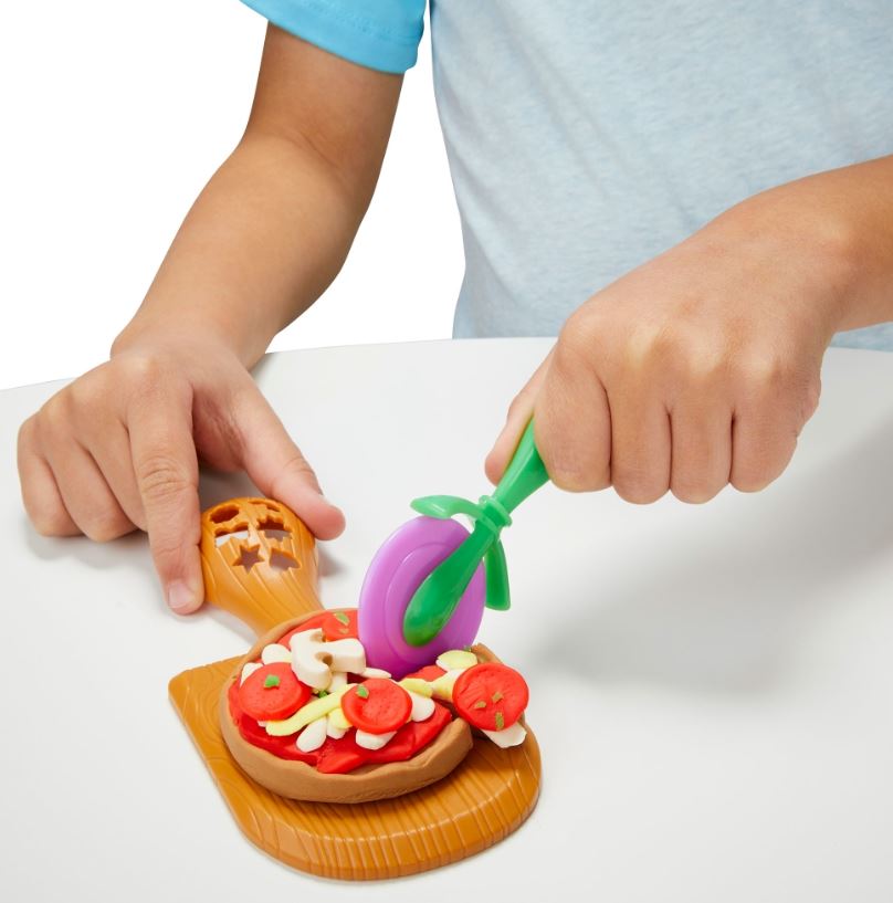 Pâte à modeler - Four à pizza Play-Doh Kitchen Creations Play Doh : King  Jouet, Pate à modeler, modelage et gravure Play Doh - Jeux créatifs
