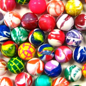 Balle Haute Rebond Assorties Style Mixte 48 Compte Boules Rebondissantes 1 Pouce 27 mm Colorées et Petites Haute Balles Rebondissantes en Caoutchouc pour Fête d'anniversaire 